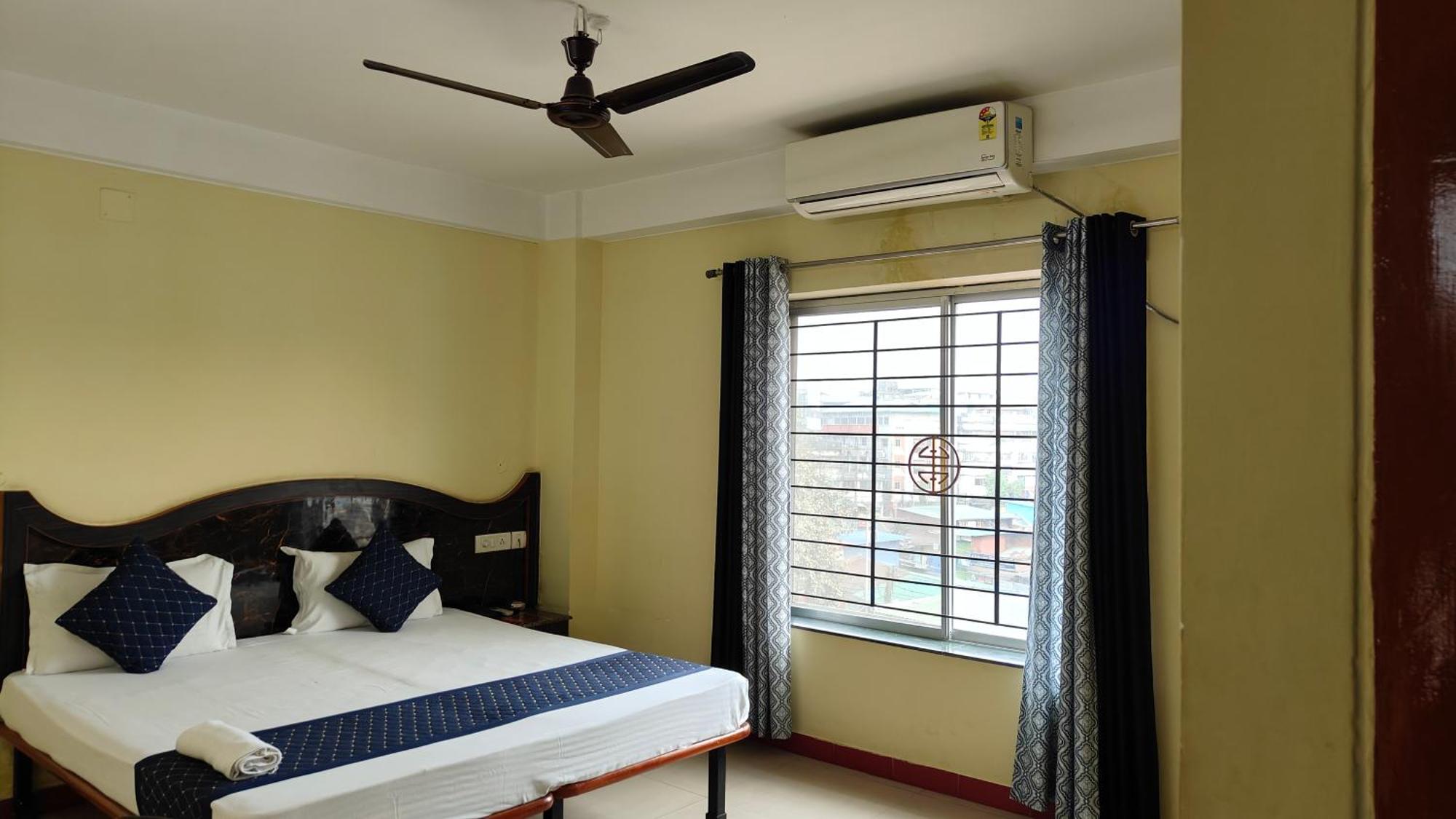 Hotel Niladrii Galaxy Siliguri Exterior foto