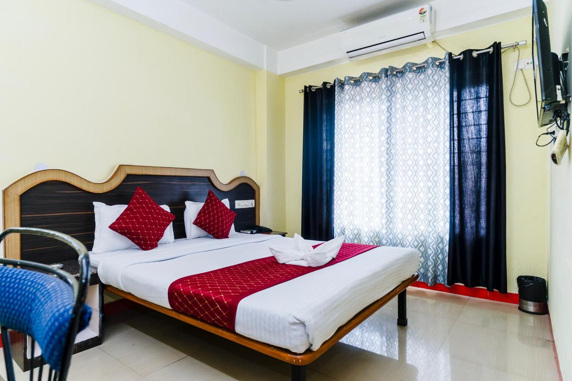 Hotel Niladrii Galaxy Siliguri Exterior foto