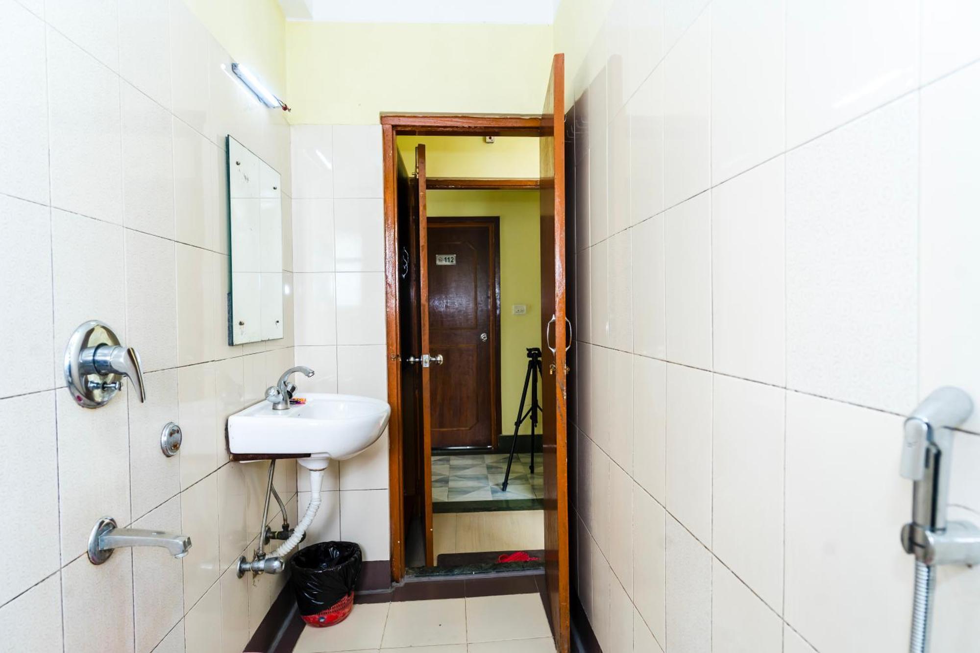 Hotel Niladrii Galaxy Siliguri Exterior foto