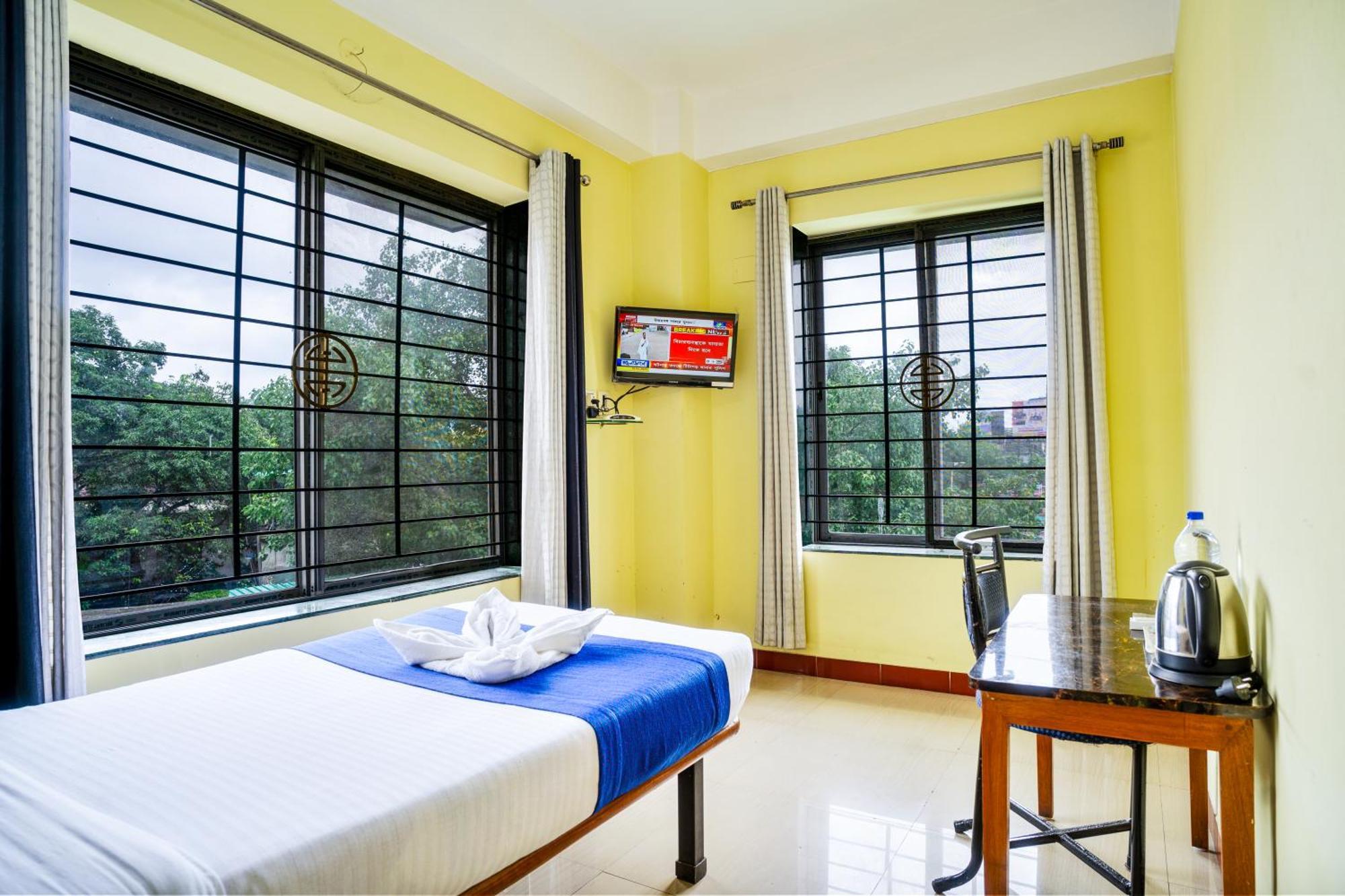 Hotel Niladrii Galaxy Siliguri Exterior foto